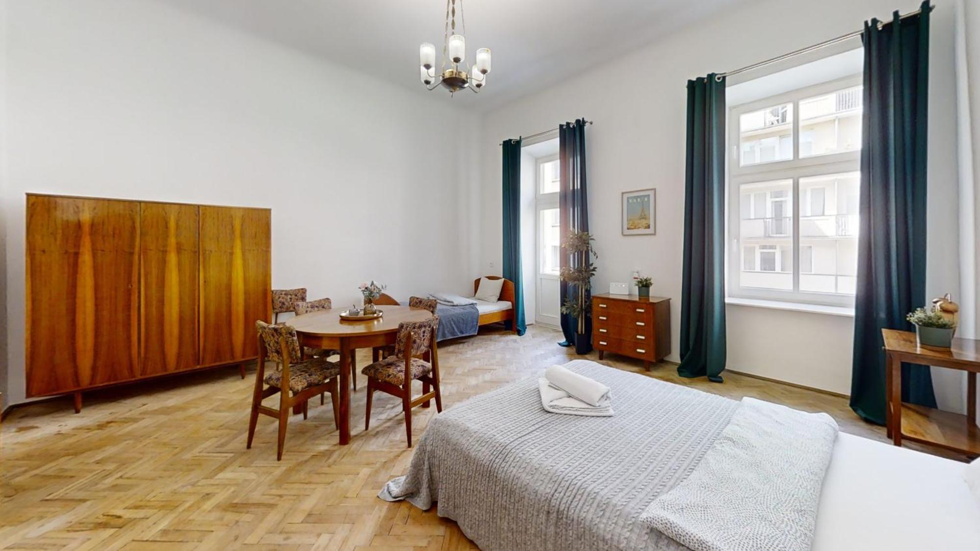 Vintage Tenement House Apartament